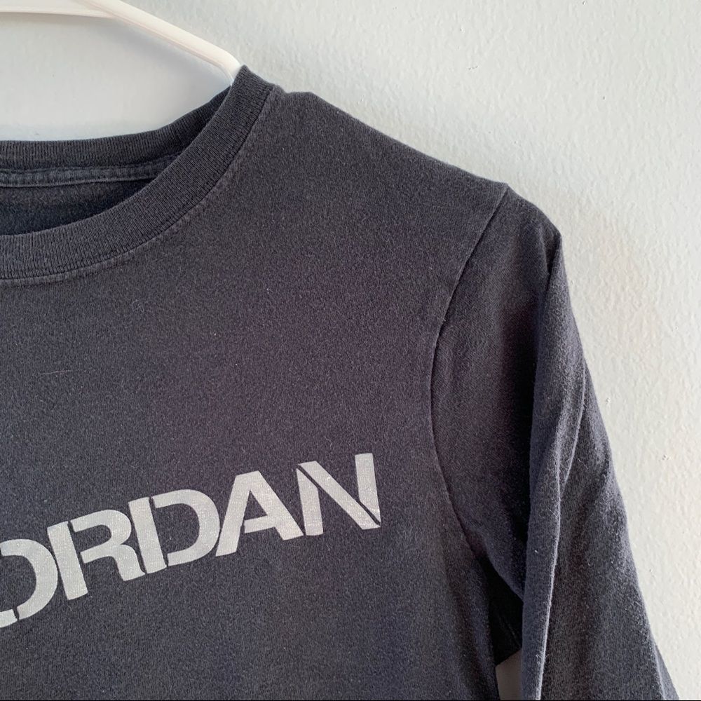 Air Jordan Size Large L Black Boys Top T Shirt Long Sleeve Graphic Basketball - Picture 3 of 12